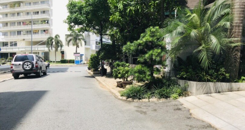 vi tri shophouse toa lac tren duong noi khu grand view phu my hung 810x430 - Mua bán Shophouse Khu dân cư Grand View Phú Mỹ Hưng Quận 7 T11/2023 giá rẻ