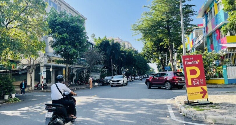 vi tri toa nha van phong cho thue tren duong nguyen cao quan 7 810x430 - Cho thuê tòa nhà văn phòng nguyên căn Quận 7 T11/2023