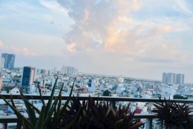 view-ban-cong-can-ho-ban