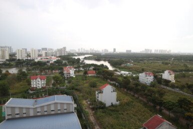 view-nhin-tu-ban-cong-can-ho-ban