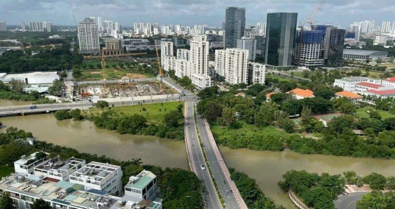 view nhin tu can ho ban 1 810x430 - Mua bán căn hộ Chung cư Sunshine Sky City Quận 7 T11/2023 giá lỗ