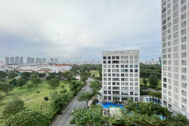 view-nhin-tu-phong-khach-can-ho-cho-thue