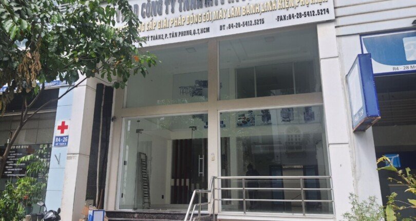 z4840835860405 01db5afe52563fa442fa7c0b2daad036 810x430 - Cho thuê mặt bằng đường Phạm Thái Bường mở quán ăn, đường lớn, 1 trệt 1 lầu, giá chỉ 40tr/ tháng