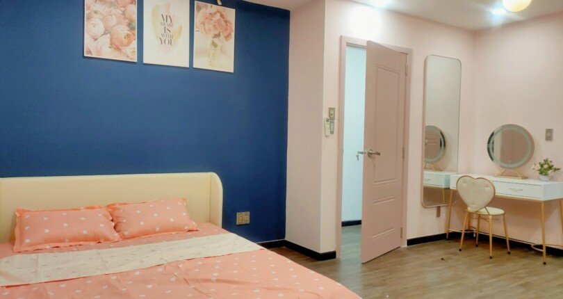z4902142847100 5468ae4584144c437ff47a0daf381f69 810x430 - Bán rẻ căn hộ Hưng Phúc Happy Residences 3PN, căn góc, nhà đẹp, view biệt thự Chateau, có ô đậu xe, chỉ 5.6 tỷ
