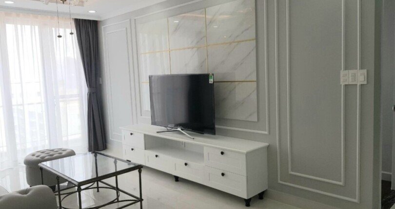 Cho thue can ho chung cu Scenic Valley 1 Phong khach 1 810x430 - Cần bán nhanh căn hộ 117m2, chung cư Scenic Valley 1, giá 6.8 tỷ, nội thất cứng cáp, xem nhà dễ.