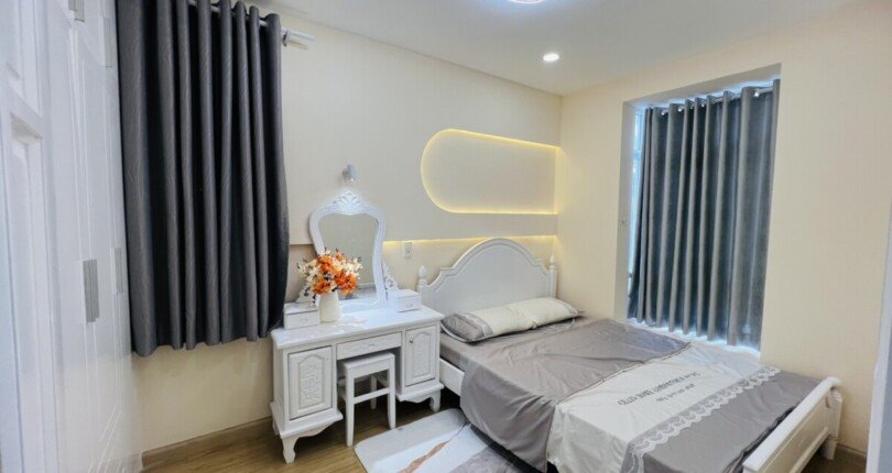 ban can ho sky garden 3 9 3 810x430 - Bán nhanh căn hộ Sky Garden 3. DT 68m2 Nhà đẹp- lầu thấp- Nội thất như hình- Giá bán 3.180 Tỷ