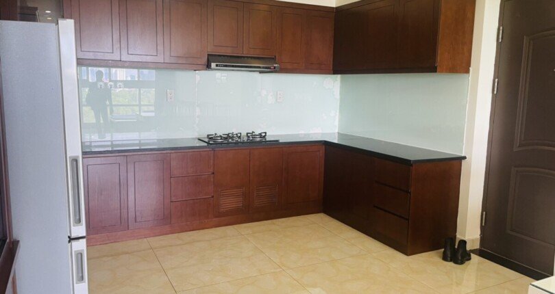 bep 2 810x430 - Bán căn hộ block A01 Chung cư Happy Valley giá 5,5 tỷ