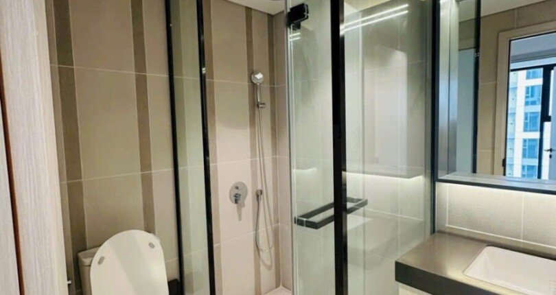 can ho co 2 toilet day du thiet bi nhu hinh 810x430 - Bán gấp căn hộ Chung cư Cardinal Court Phú Mỹ Hưng, 76m2, giá 5,750 tỷ