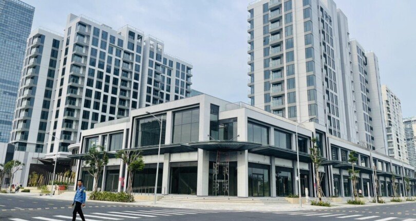 cardinal court phu my hung 810x430 - Bán gấp căn hộ Chung cư Cardinal Court Phú Mỹ Hưng, 76m2, giá 5,750 tỷ