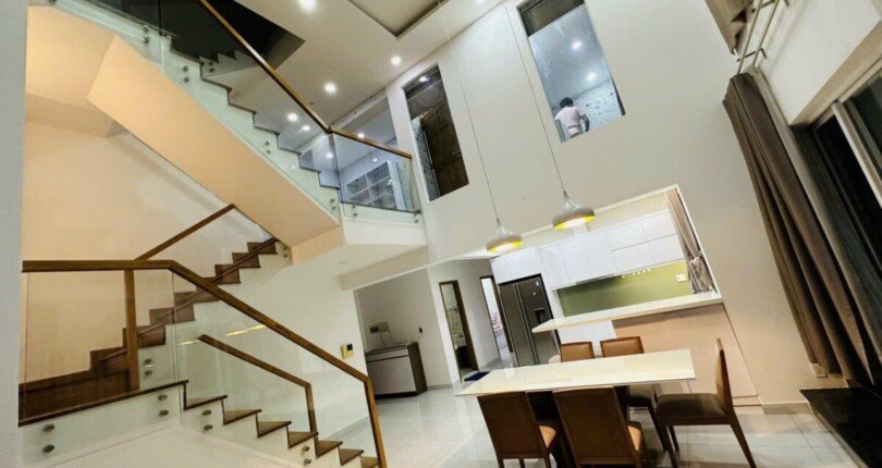 cho thue penthouse sky garden 3 4 810x430 - Cần cho thuê Penthouse Sky Garden 3. DT lớn 300m2- Hai sân cực kỳ rộng- 4 Phòng ngủ- Giá thuê 1.650 USD/Tháng