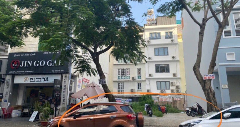 hinh anh dat nen ban 810x430 - Bán cặp đất nền Hưng Gia 4 đường Phan Khiêm Ích giá 62 tỷ phù hợp xây khách sạn, văn phòng