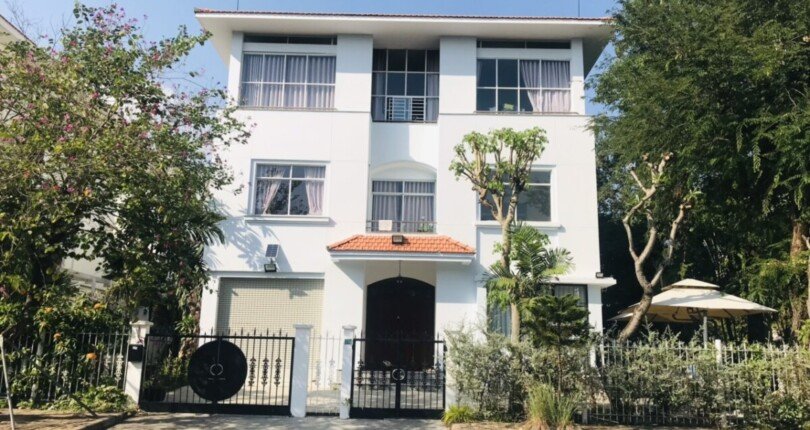 hinh anh mua ban nha dat khu biet thu phu my hung quan 7 t12 2023 810x430 - Giá nhà đất Khu biệt thự Phú Mỹ Hưng Quận 7 T12/2023