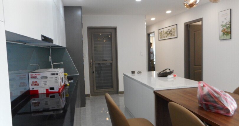 hinh anh phong an va bep trong can ho ban 810x430 - Chính chủ bán gấp căn hộ Hưng Phúc Happy Residence 3 phòng ngủ, view biệt thự
