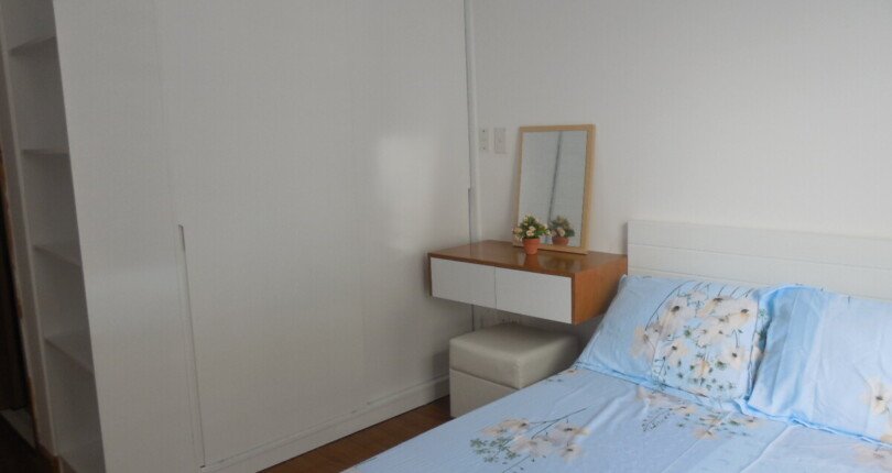 hinh anh phong ngu can ho can cho thue 810x430 - Cho thuê căn hộ chung cư Scenic Valley 1, 70m2, giá 18tr/tháng, nội thất đầy đủ, xem nhà dễ.