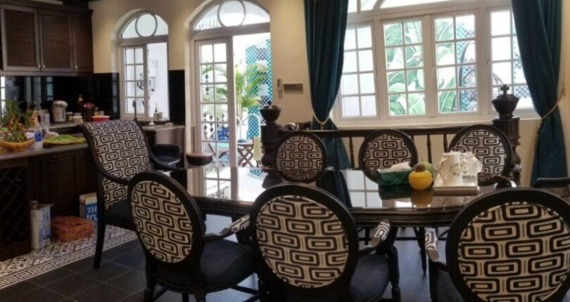 khong gian phong an va bep 1 810x430 - Mua bán nhà Khu biệt thự Compound Cityland Riverside Quận 7 T1/2024 có hồ bơi