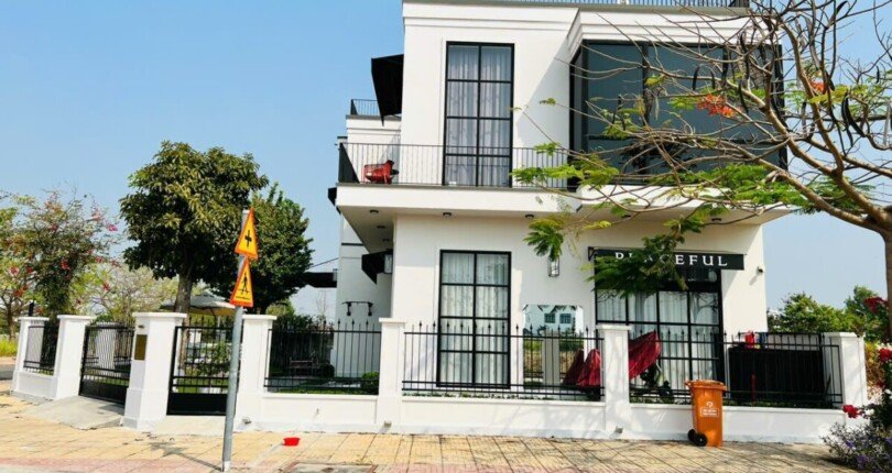 mau xay dung nha bieit thu 810x430 - Duy nhất lô gốc view sông Khu dân cư Bộ Công An Nhà Bè bán gấp trong tháng