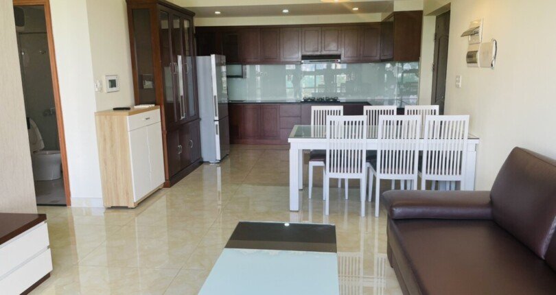 phong khach 6 810x430 - Bán căn hộ block A01 Chung cư Happy Valley giá 5,5 tỷ