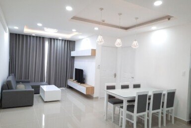 phong-khach-can-ho-ban