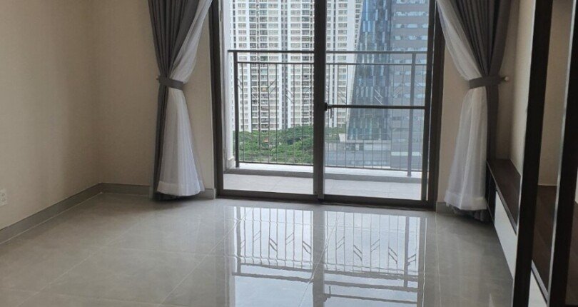 phong khach can ho ban 7 810x430 - Bán gấp căn hộ Saigon South Residences 3 phòng ngủ, view hồ bơi, lầu cao