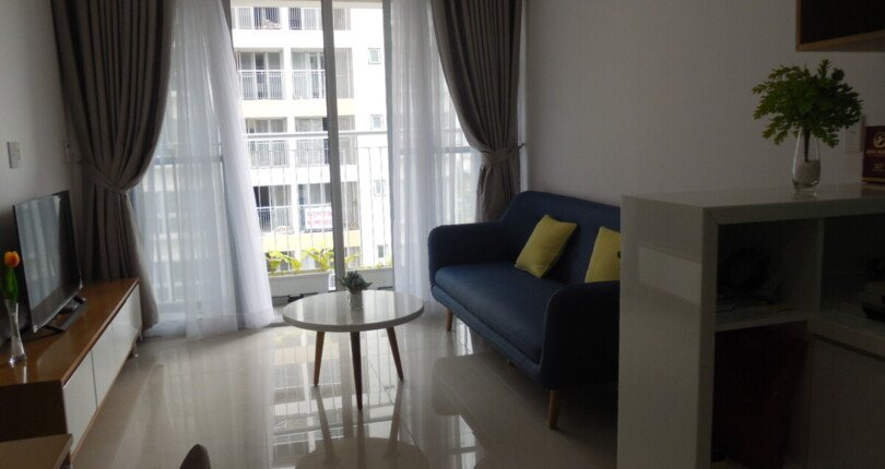 phong khach can ho cho thue 4 810x430 - Cho thuê căn hộ chung cư Scenic Valley 1, 02pn, giá 18tr/tháng, nội thất đầy đủ, xem nhà dễ.