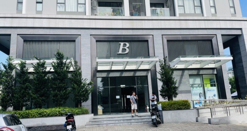 sanh vao chung cu hung phuc premier block b 810x430 - Mua bán căn hộ Khu dân cư Hưng Phúc Premier T1/2024 giá rẻ