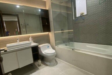 toilet-phong-ngu-master-co-bon-tam-nam