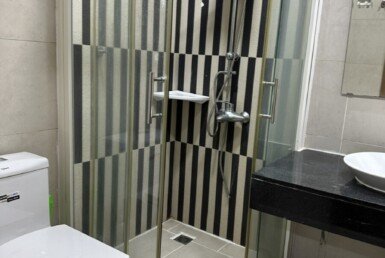 toilet-trong-nha