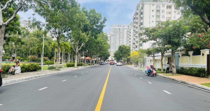 vi tri dat nen tren pho tieu nam phuong tan phu quan 7 810x430 - Giá đất Phú Mỹ Hưng, Quận 7 T12/2023
