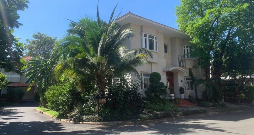 vi tri nha dat goc 2 mat duong noi khu phu gia 810x430 - Mua bán nhà đất Khu biệt thự Phú Gia Quận 7 T1/2024 giá rẻ