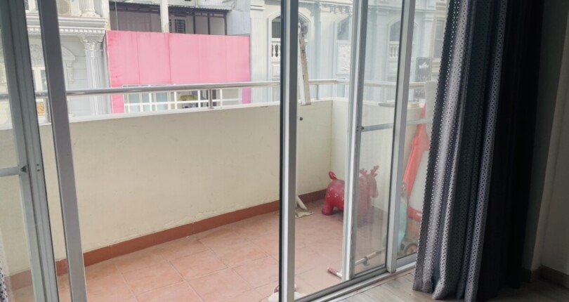 ban cong phong khach 810x430 - Giá mua bán Chung cư Mỹ Phúc Quận 7 T1/2024