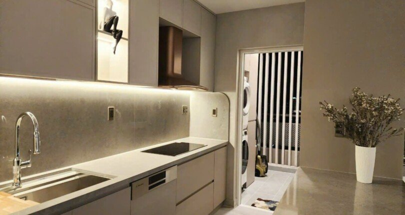 can canh bep 810x430 - Mua bán căn hộ Khu dân cư Riverpark Residence Block C T1/2024