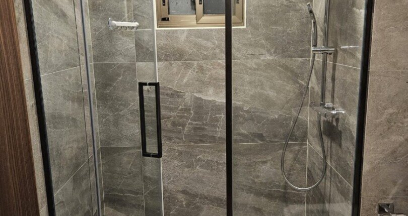 can canh toilet 810x430 - Giá mua bán căn hộ Chung cư The Peak Midtown Quận 7 T2/2024