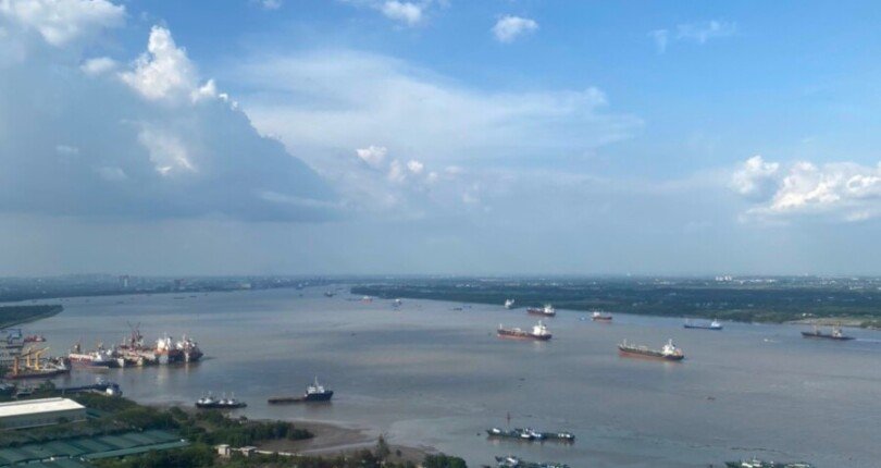 can ho truc dien song sai gon 810x430 - Giá mua bán Penthouse Chung cư River Panorama Quận 7 T1/2024