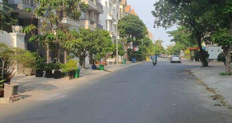 duong noi khu him lam quan 7 810x430 - Giá mua bán nhà đất Khu biệt thự Him Lam Quận 7 T1/2024