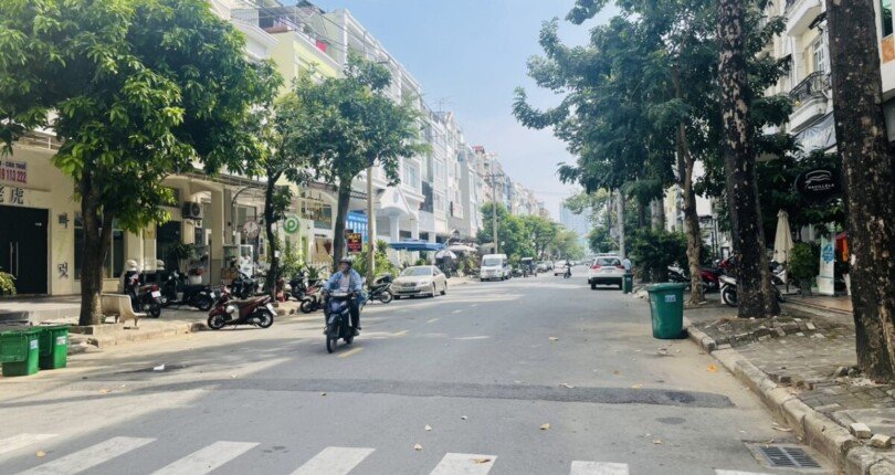 duong so 2 hung gia 5 tan phong quan 7 810x430 - Mua bán đất nền xây tòa nhà khách sạn Hưng Gia 5 Tân Phong, Quận 7 T1/2024