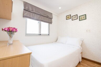 hinh-anh-phong-ngu-nho-can-ho-can-ban