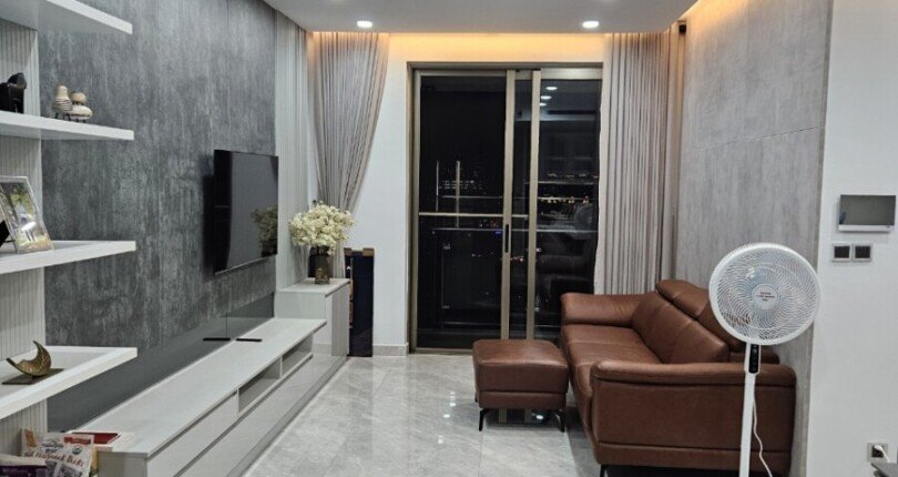 phong khach can ho ban 16 810x430 - Giá mua bán căn hộ Chung cư The Peak Midtown Quận 7 T2/2024