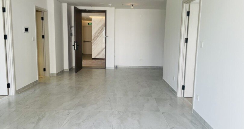 phong khach can ho ban 7 810x430 - Bán căn hộ B7.05 Cardinal Court 2 phòng ngủ view hồ bơi giá rẻ