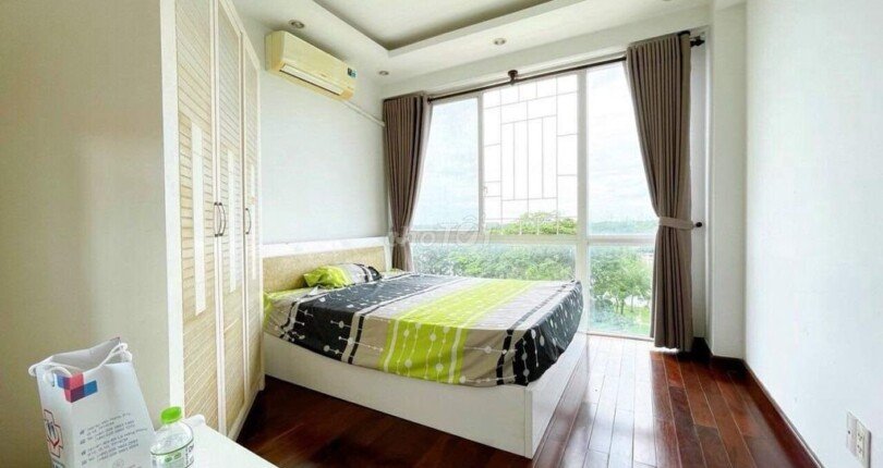 phong ngu 2 810x430 - Bán căn hộ vòng cung Grand View C block 3b giá 11 tỷ nội thất cao cấp