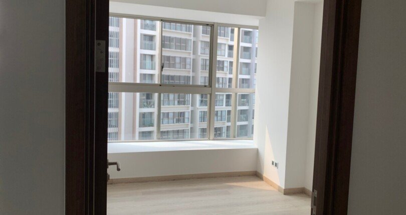phong ngu trong can ho ban 810x430 - Bán gấp căn hộ 2pn tầng 22 Chung cư Midtown M7 giá chỉ 6 tỷ