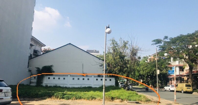 vi tri dat goc duong ha huy tap va pham van nghi quan 7 810x430 - Giá mua bán cặp đất nền góc đường Hà Huy Tập và Phạm Văn Nghị Phú Mỹ Hưng, Quận 7 T2/2024