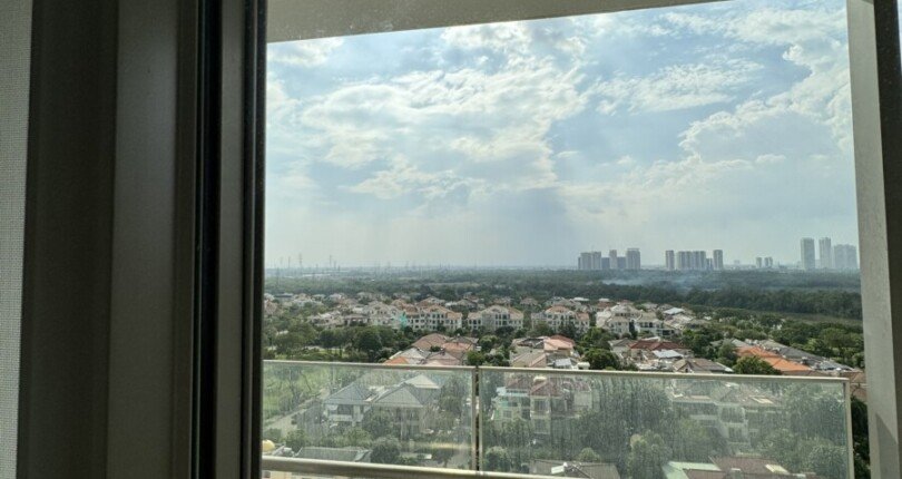 view biet thu 810x430 - Mua bán căn hộ 3 phòng ngủ Chung cư Hưng Phúc đường Nguyễn Lương Bằng Quận 7 T1/2024