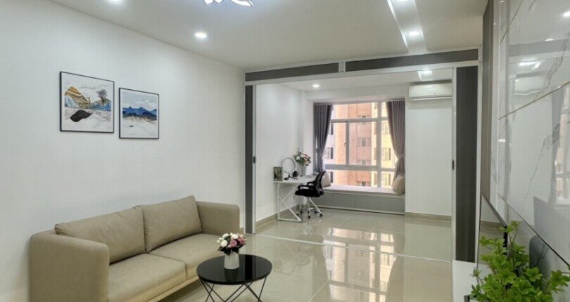 ban can ho sky garden 3 8 4 810x430 - Cho thuê căn hộ Sky Garden 3. DT 74m2 Nhà Đẹp- Nội thất mới như hình- 2 Phòng-2wc- Giá 20 Triệu/Tháng