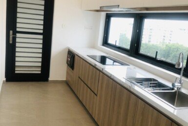 bep-trong-can-ho-ban