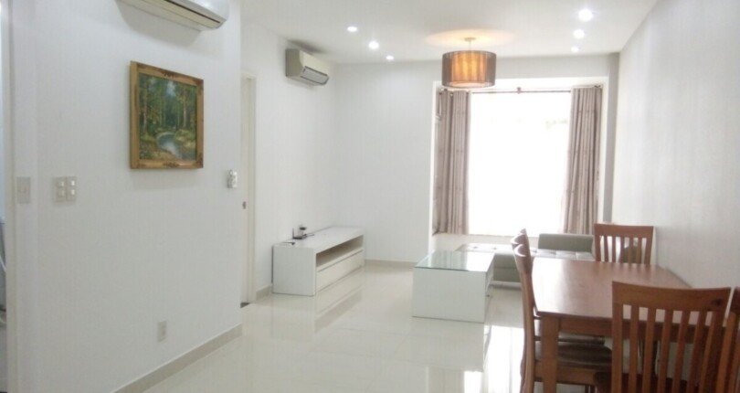 cho thue can ho sky garden 3 8 4 810x430 - Cho thuê căn góc sky garden 3. DT 74m2 nhà đẹp tone trắng view nội khu- 2 PN-2wc- Giá 14 Triệu/Tháng