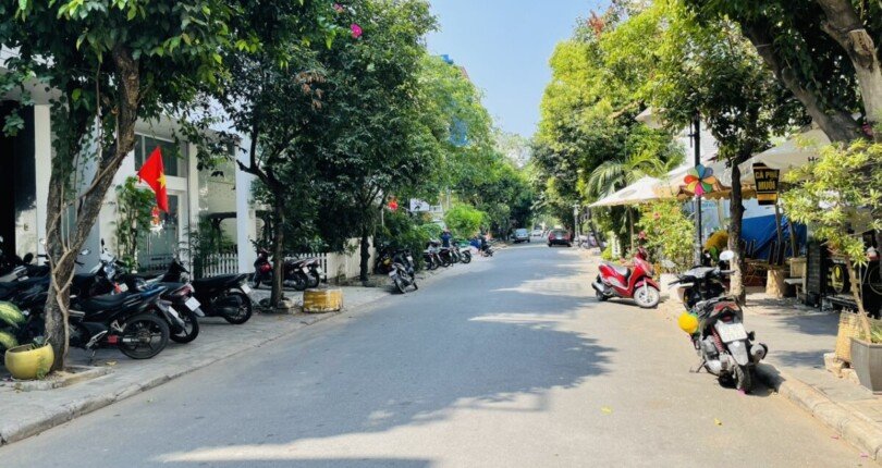 hinh anh duong noi khu hung phuoc 1 quan 7 810x430 - Giá cho thuê nhà mặt tiền đường Nội Khu Hưng Phước 1 T2/2024