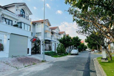 hinh-anh-duong-noi-khu-nam-phu-villas-quan-7