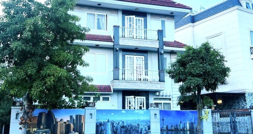 hinh anh nha biet thu ban 810x430 - Giá mua bán nhà Biệt thự mặt Đường số 23 Khu phố Nam Thông 1A Quận 7 T3/2024