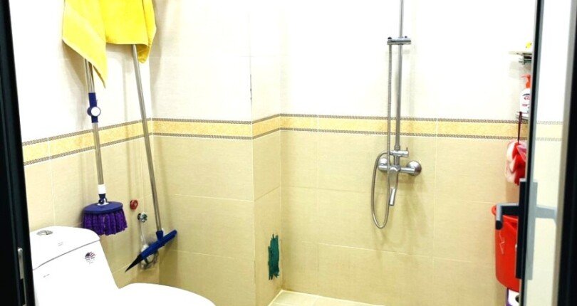 nha co 5 toilet nhu hinh 810x430 - Giá mua bán nhà Đường số 9M Khu Cư Xá Ngân Hàng Phường Bình Thuận Quận 7 T3/2024