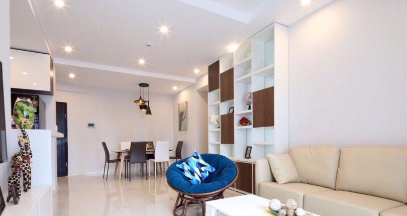 phong khach can ho 1 810x430 - Bán căn hộ Green Valley block D.04 97m2 nhà đẹp giá 5,3 tỷ